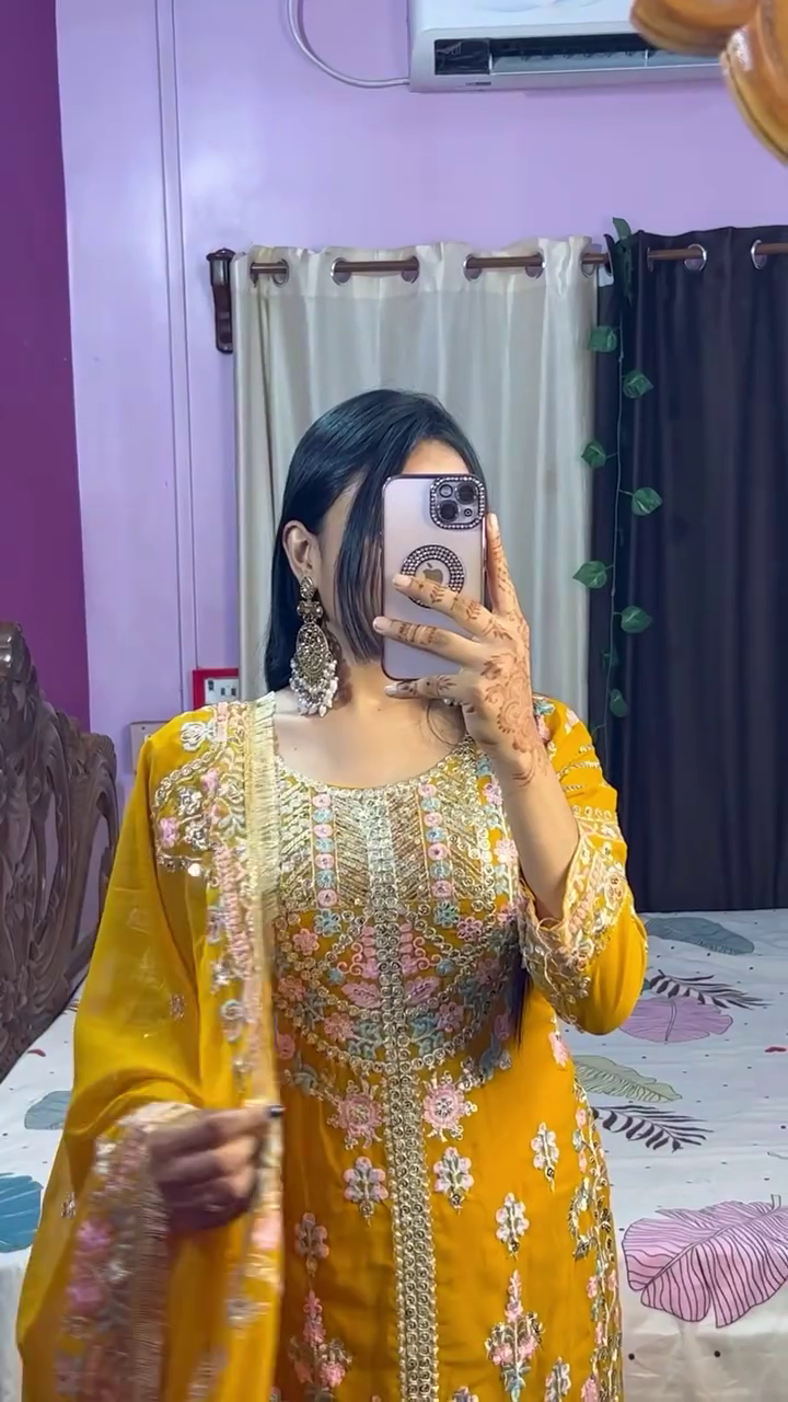 Bottle Green Georgette Kurta with Heavy Cream Thread Embroidery and Matching Dupatta - Elegant Ethnic Ensemble - Image 10