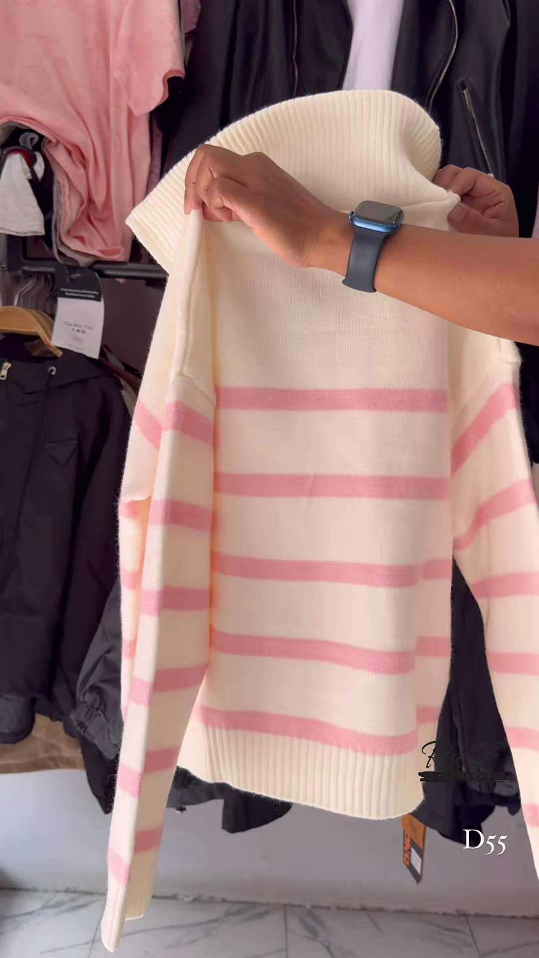 Red and White Striped Half-Zip Knit Sweater with Oversized Collar - Trendy Winter Streetwear - Image 9