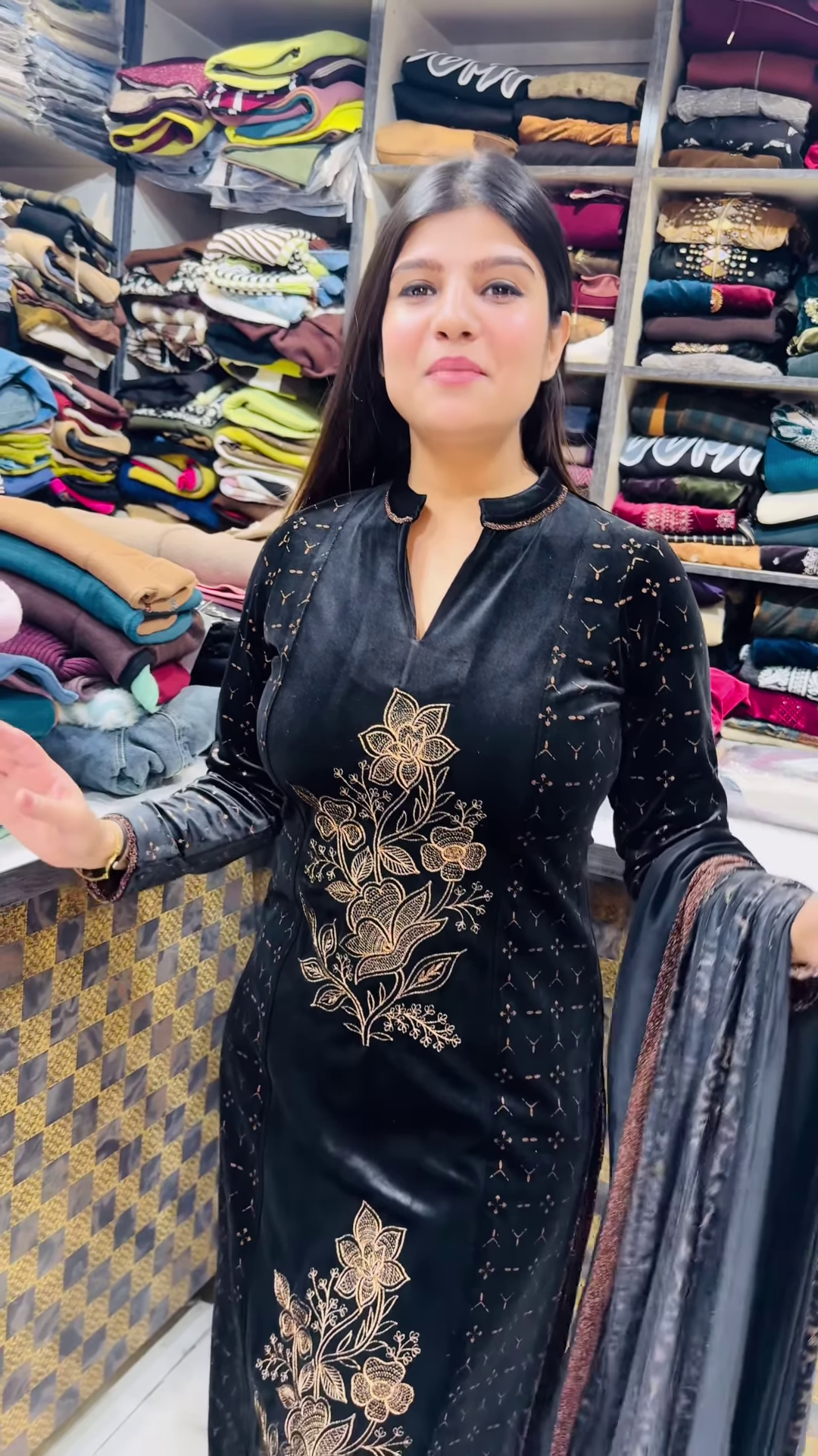 Luxury Black Velvet Kurta with Gold Floral Embroidery and Matching Sheer Dupatta – Elegant Evening Suit