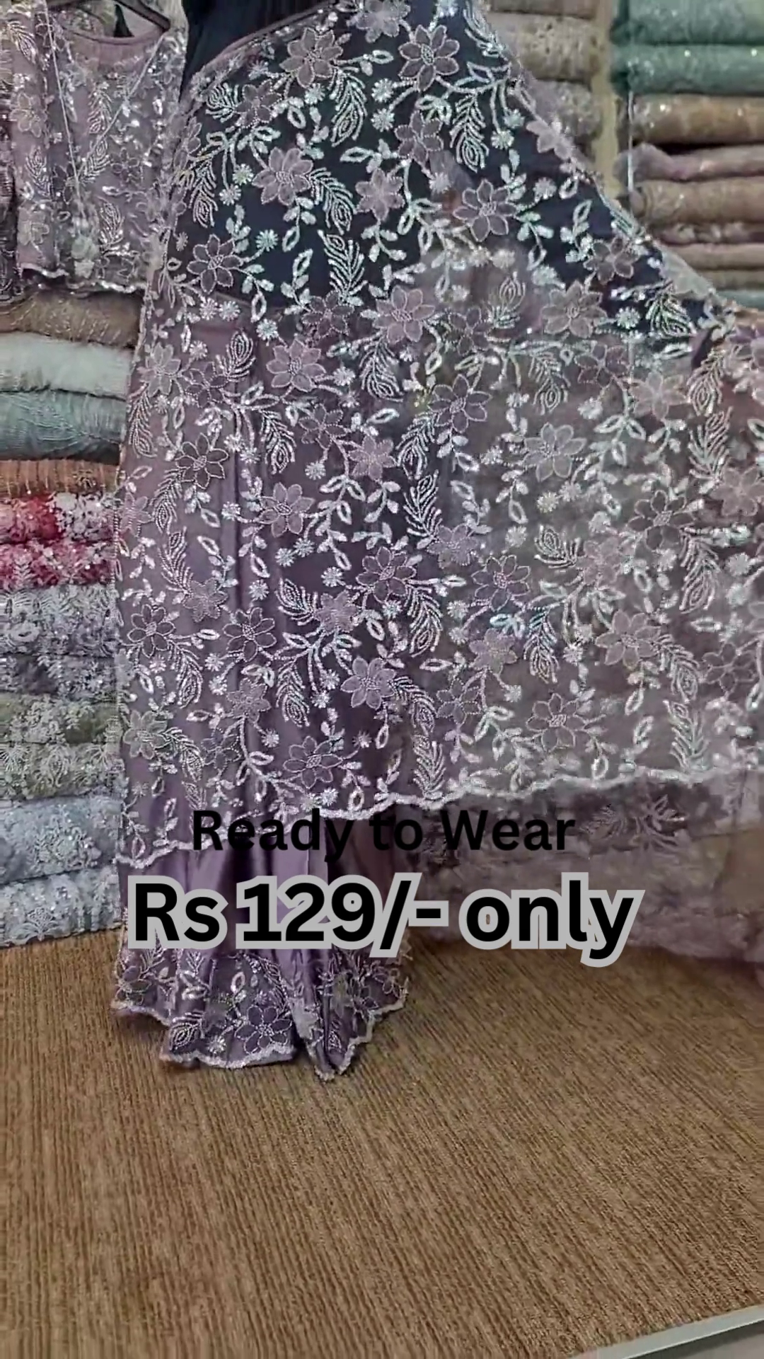 Lavender Dreams: Floral Lace Net Saree - Image 2